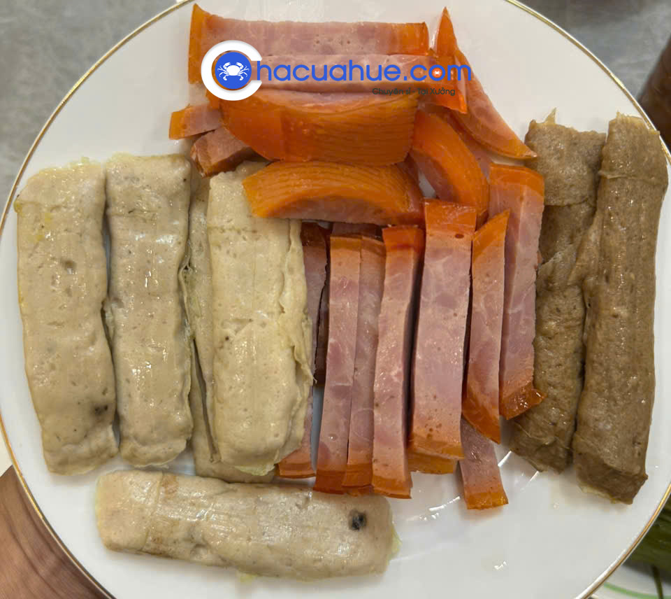 Giá chả bò Huế và các loai đang bán phổ biến hiện tại